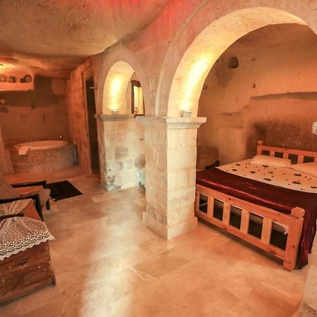 Abu Hayat Cave Suites Ortahisar Exterior foto
